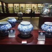 景德鎮(zhèn)皇窯陶瓷藝術(shù)博物館 千年瓷都的藝術(shù)瑰寶